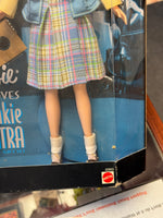 Barbie Loves Frank Sinatra #22953 (Vintage Barbie, Mattel)