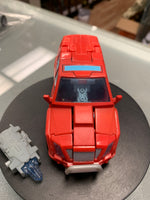 IronHide Deluxe (Transformers Universe, Hasbro) Complete