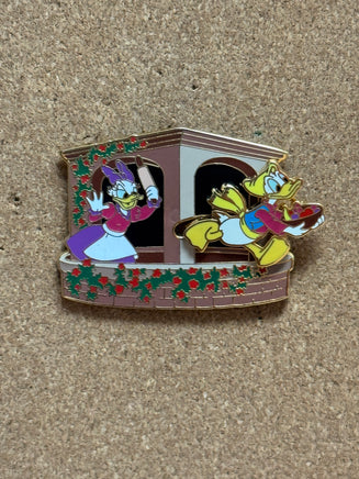 Daisy Chasing Donald  POTC (Walt Disney World, Pin Traders) - Bitz & Buttons