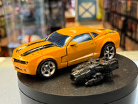 Camaro Bumble Bee Deluxe 2069 (Transformers ROTF, Hasbro) Complete