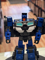 Crankcase Deluxe (Transformers Legacy Generations, Hasbro) Complete