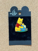 Honey Pot Winnie the Pooh (Walt Disney World, Pin Traders) - Bitz & Buttons