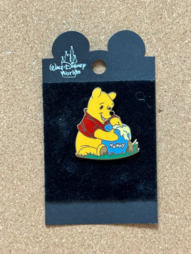 Honey Pot Winnie the Pooh (Walt Disney World, Pin Traders) - Bitz & Buttons