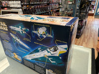 Republic Jedi Starfighter  (Star Wars Clone Wars, Kenner) SEALED