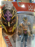 Rey Mysterio series 104 Gold/purple Mask (WWE Basic, Mattel)