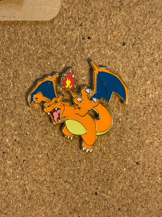 Charzard Pin 2017(Official Pokémon, Pin Traders) - Bitz & Buttons
