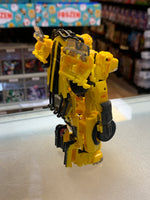 Bumblebee 100 (Transformers WFC, Hasbro) Complete