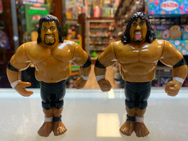 Headshrinkers Samu & Fatu 3814 (Vintage WWF WWE, Hasbro)