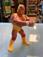 Bear Hug Hulk Hogan 3839 (Vintage WWF WWE, Hasbro)