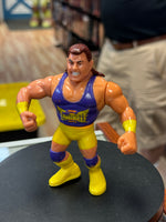 Kona Crush 3808 (Vintage WWF WWE, Hasbro)