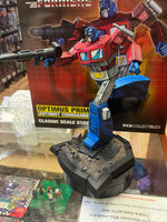 Optimus Prime. Classic Statue (Transformers, PCS) NEW OPEN BOX