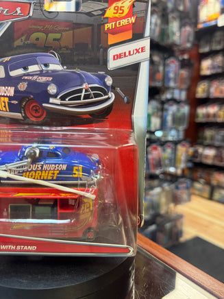FABULOUS DOC HUDSON WITH STAND カーズ ミニカー Mattel Disney Pixar Cars: Fabulous Doc Hudson with Stand and