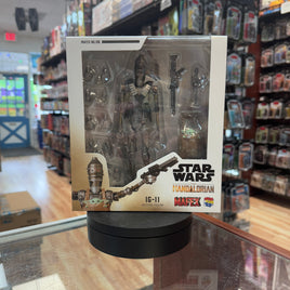 IG-11 w/ Grogu (Mandalorian, Medicom) Complete - Bitz & Buttons