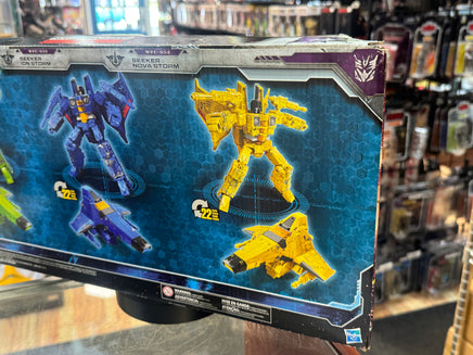 Seeker Ion Storm Deluxe Class (Transformers WFC Siege, Hasbro) SEALED - Bitz & Buttons