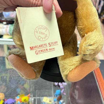 Strong Bear Margaret/Woodbury Museum with Tag (Vintage Plush, Steiff) - Bitz & Buttons