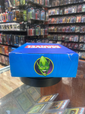 Compound Hulk (Marvel Universe, Hasbro) **NYCC Exclusive** - Bitz & Buttons