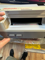 NES-Steuerdeck, komplett mit Box und Einsätzen (Nintendo) ** Blinkendes Licht, Win Mod **