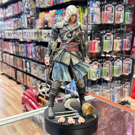 Edward Kenway (PlayArts Kai, Assassins Creed) COMPLETE - Bitz & Buttons