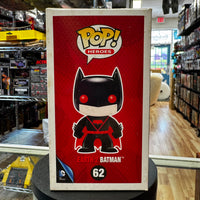 Earth 2 Batman #62 Hot Topic (Funko Pop!, DC Comics)