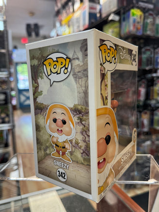 Sneezy #342 (Funko Pop,Disney Snow White) - Bitz & Buttons