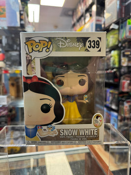Snow White #339 (Funko Pop, Disney) - Bitz & Buttons