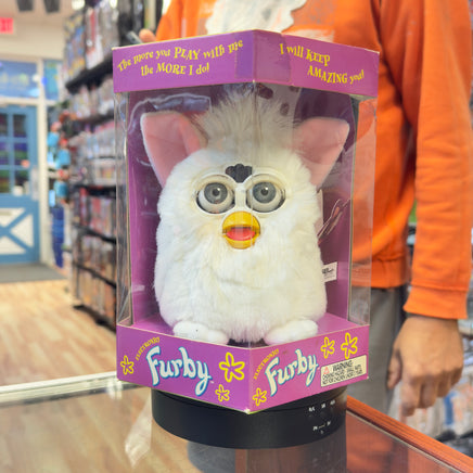 Furby White (Furby, Tiger Electronics) SEALED| Bitz & Buttons