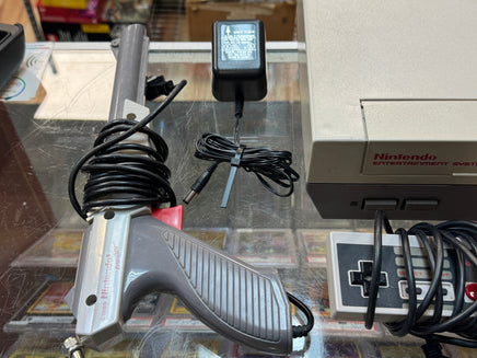 NES Console Lot with Light Phaser Mario/Duck Hunt (Nintendo NES, Vintage Video Games) **TESTED WORKING** (Copy) (Copy) - Bitz & Buttons