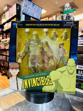 Monster Girl Deluxe (Invincible, Diamond Select) *NEW*