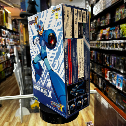 Mega Man X 1/12 Scale Model Kit 8087 (Mega Man, Kotobukiya) - Bitz & Buttons