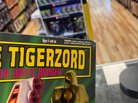 White Tigerzord with White Ranger (Vintage MMPR Power Rangers, Bandai) NEW - Bitz & Buttons