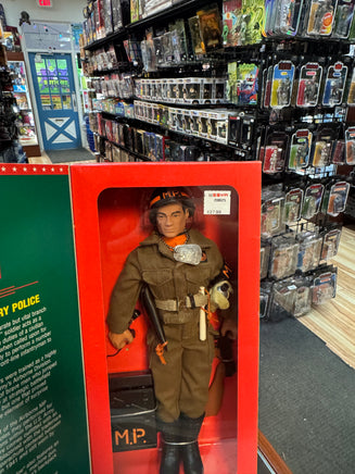 Airborne Military Police 12" 8629 (Vintage GI Joe, Hasbro) SEALED - Bitz & Buttons