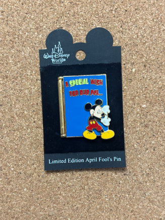 Special Wish for Our Pal Mickey Mouse (Disney, Pin Traders) - Bitz & Buttons