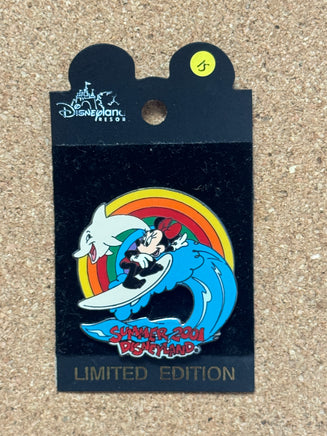 Minnie Surfer Summer 2001 (Disney, Pin Traders) - Bitz & Buttons