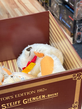Tan Stuffed Bear Family with Box & Tags LE 26/203 (Vintage Steiff, German) - Bitz & Buttons