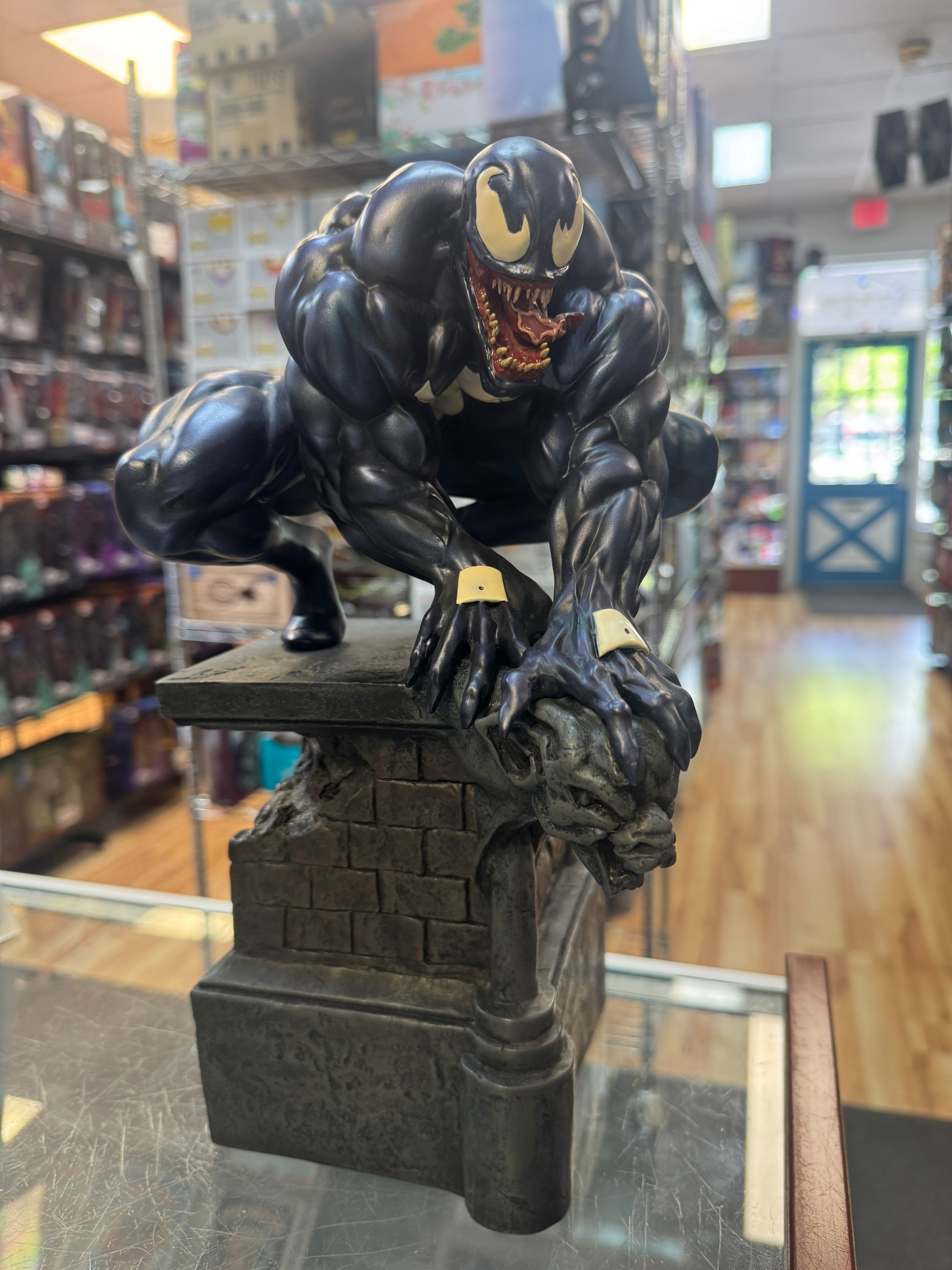 Classic Venom Full-Size Statue (Vintage Bowen Designs, Marvel