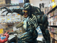 Spider-Man vs Venom Diorama Statue (Vintage Bowen Designs, Marvel) **No Box** - Bitz & Buttons