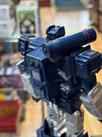 Soundwave MP-13 with Accessories KO (Transformers Masterpiece, 3rd Party) - Bitz & Buttons