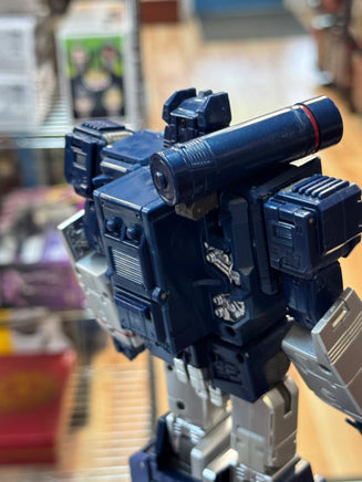 Soundwave MP-13 with Accessories KO (Transformers Masterpiece, 3rd Party) - Bitz & Buttons