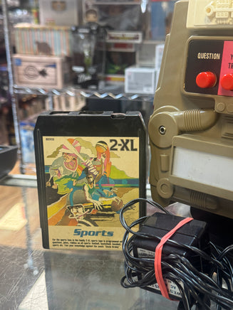 2XL Talking Robot with Sports 8 Track (Vintage MEGO, Space Robots) **TESTED WORKING** - Bitz & Buttons