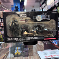 Cloud & Fenrir 8098 (Final Fantasy VII Advent Children, Play Arts) Sealed - Bitz & Buttons