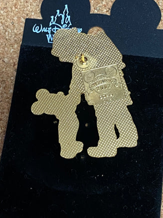 Mickey Says Thanks Firefighter (Disney, Pin Traders) - Bitz & Buttons