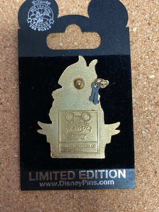 Yellow Rain Poncho Mickey (Disney, Pin Traders) - Bitz & Buttons
