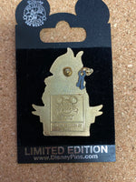 Dead Mans Chest Pirates of the Caribbean (Disney, Pin Traders) - Bitz & Buttons