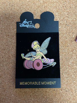 Memorable Moment Tinkerbell (Disney, Pin Traders) - Bitz & Buttons