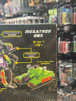 Megatron Voyager Class Asian Exlcusve (Transformers Generations, Hasbro) SEALED