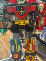 Deluxe Diecast Lion Force with Accessories (Vintage Voltron, Matchbox) - Bitz & Buttons