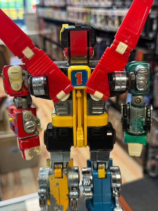 Deluxe Diecast Lion Force with Accessories (Vintage Voltron, Matchbox) - Bitz & Buttons