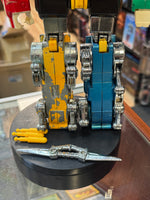 Deluxe Diecast Lion Force with Accessories (Vintage Voltron, Matchbox) - Bitz & Buttons