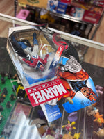 Captain Britian 3.75 8169 (Marvel Infinite, Hasbro) SEALED - Bitz & Buttons