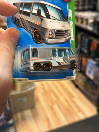 GMC Motorhome Treasure Hunt (Mattel, Hot Wheels) - Bitz & Buttons